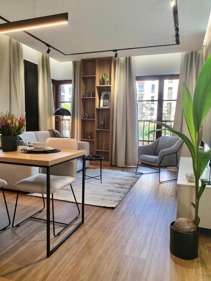 Luxury 2-Room Apartment In Praga-Polnoc Port Praski وارسو المظهر الخارجي الصورة